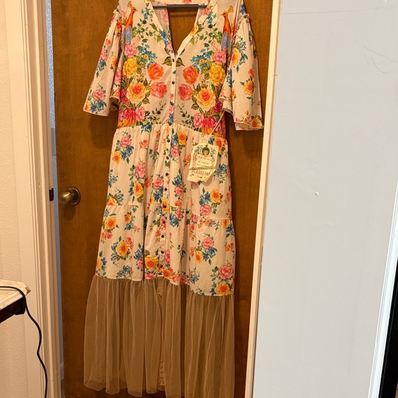 Aratta Silent Journey Dresses & Skirts - 450. Aratta Floral Button-Front Maxi Dress in Cream with Tulle Hem